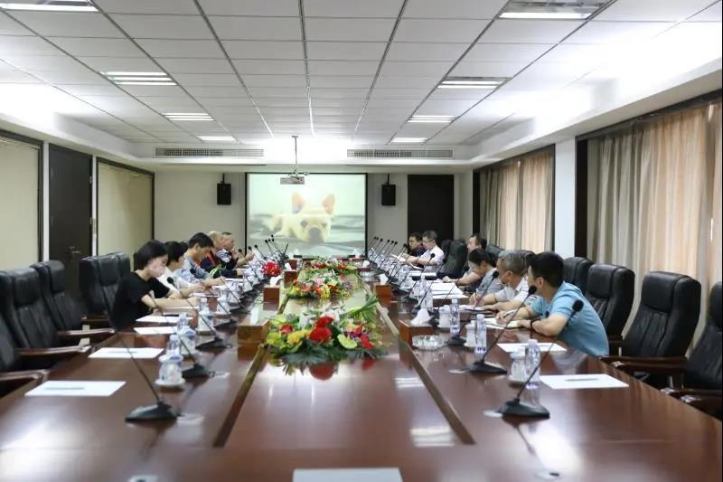 8208e15af9e23f885a73756fc0726ac9 8208e15af9e23f885a73756fc0726ac9