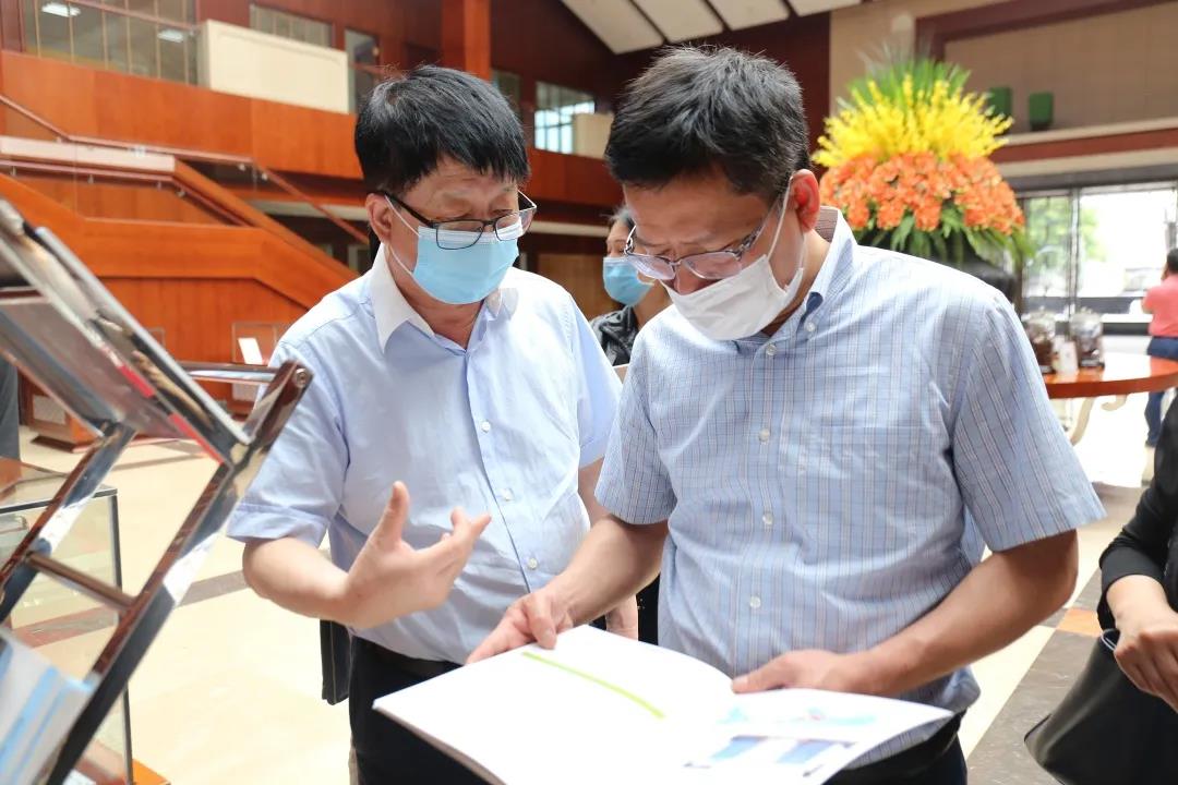 f944c870f6809cb6b35a2dd6536aacb0 f944c870f6809cb6b35a2dd6536aacb0