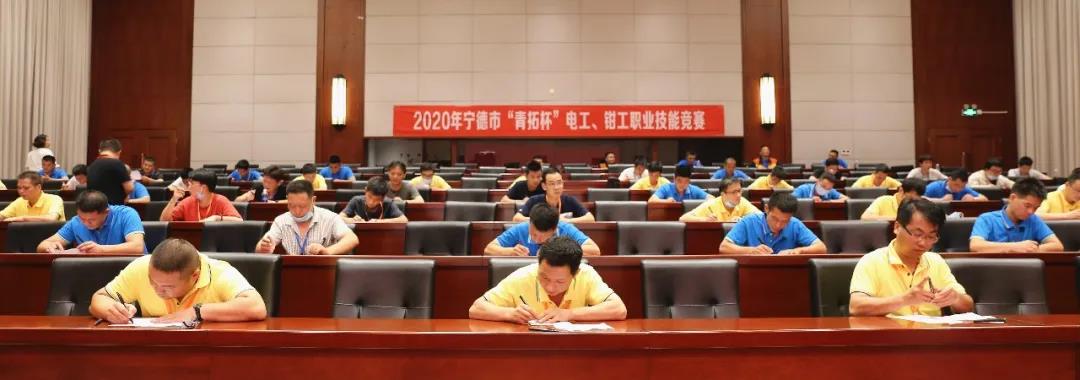 015b7e7cd53af3bbbe6cea3cdc5c06d9 015b7e7cd53af3bbbe6cea3cdc5c06d9